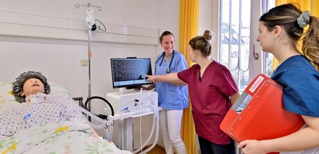 Akutpflegerische Versorgung im Rahmen der Pflege BSc.